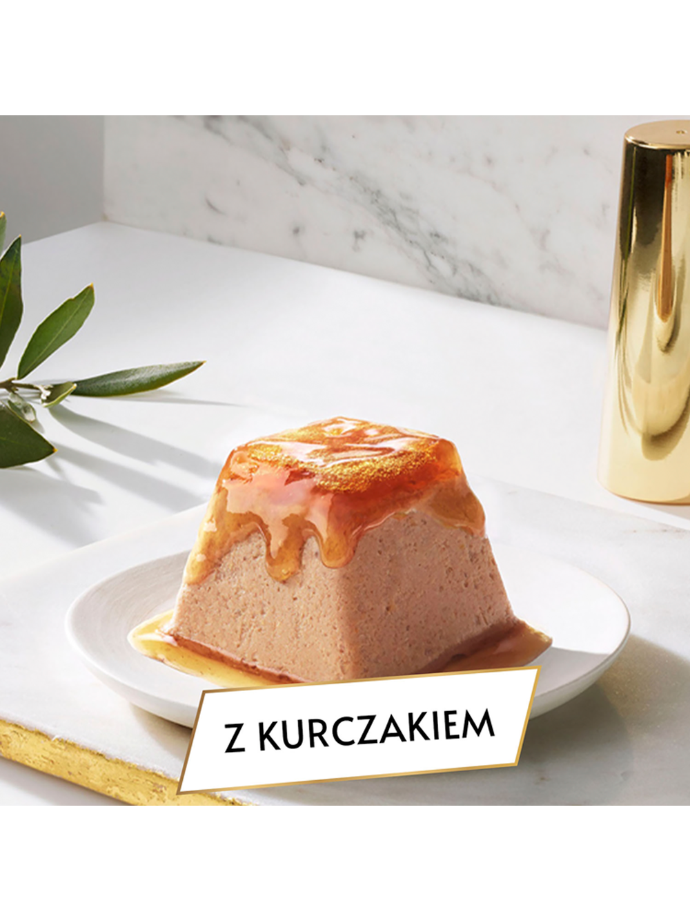 GOURMET Revelations Mus z Kurczakiem w kaskadzie sosu 8x57g (4x2x57g)