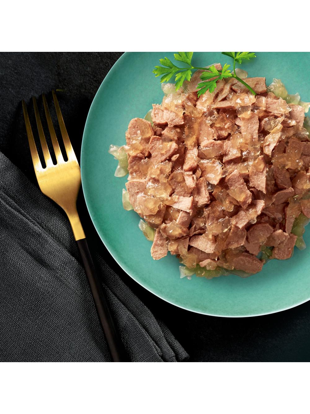 SHEBA Delicacy Fine Flakes Wybór Smaków saszetki 4x85 g – mokra karma pełnoporcjowa dla dorosłych kotów, w galaretce (kawałki z: łososiem, białą rybą, kurczakiem, indykiem)