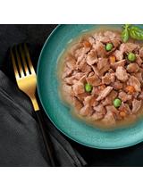 SHEBA Nature’s Collection tacka 85 g – mokra karma pełnoporcjowa dla dorosłych kotów, kawałki z łososiem przybranym groszkiem, w sosie